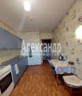 2-комнатная квартира (56м2) на продажу по адресу Глажево пос., 15— фото 6 из 13