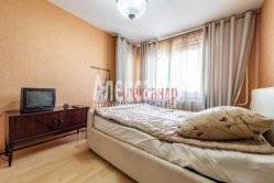 3-комнатная квартира (74м2) на продажу по адресу Маршала Захарова ул., 39— фото 7 из 14