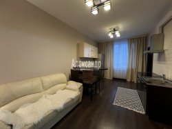 1-комнатная квартира (40м2) на продажу по адресу Адмирала Коновалова ул., 2-4— фото 6 из 32