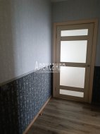 2-комнатная квартира (64м2) на продажу по адресу Октябрьская наб., 126— фото 11 из 33