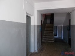 2-комнатная квартира (30м2) на продажу по адресу Тихвин г., Чернышевская ул., 27— фото 4 из 6