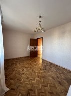 2-комнатная квартира (50м2) на продажу по адресу Будапештская ул., 104— фото 32 из 37