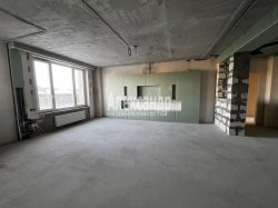 3-комнатная квартира (127м2) на продажу по адресу Новгородская ул., 23— фото 2 из 10