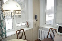 3-комнатная квартира (67м2) на продажу по адресу Варшавская ул., 124— фото 27 из 47