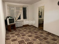 2-комнатная квартира (43м2) на продажу по адресу Выборг г., Гагарина ул., 25— фото 2 из 13