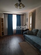 2-комнатная квартира (63м2) на продажу по адресу Рихарда Зорге ул., 4— фото 3 из 21