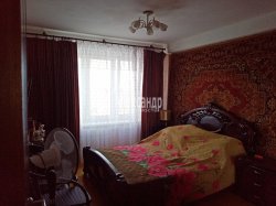2-комнатная квартира (50м2) на продажу по адресу Волхов г., Авиационная ул., 36— фото 4 из 9