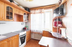 2-комнатная квартира (51м2) на продажу по адресу Красное Село г., Нарвская ул., 2— фото 2 из 28