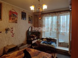 2-комнатная квартира (46м2) на продажу по адресу Большая Ижора пос., Приморское ш., 5— фото 3 из 10