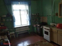 Комната в 12-комнатной квартире (554м2) на продажу по адресу Пушкин г., Чистякова ул., 2/18— фото 5 из 11