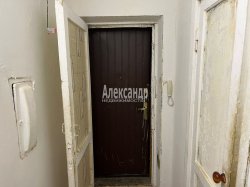 2-комнатная квартира (43м2) на продажу по адресу Выборг г., Гагарина ул., 25— фото 11 из 13