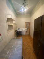 Комната в 4-комнатной квартире (119м2) на продажу по адресу Каховского пер., 10— фото 9 из 11