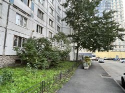 2-комнатная квартира (57м2) на продажу по адресу Кораблестроителей ул., 40— фото 2 из 11