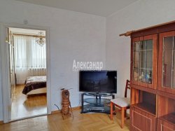 4-комнатная квартира (79м2) на продажу по адресу Дунайский пр., 40— фото 8 из 33
