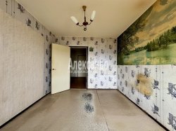 2-комнатная квартира (57м2) на продажу по адресу Приозерск г., Суворова ул., 31— фото 12 из 17