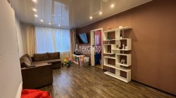 4-комнатная квартира (73м2) на продажу по адресу Выборг г., Гагарина ул., 18— фото 13 из 30