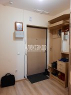 1-комнатная квартира (36м2) на продажу по адресу Кудрово г., Пражская ул., 14— фото 6 из 18