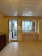 1-комнатная квартира (33м2) на продажу по адресу Светлановский просп., 38— фото 15 из 33