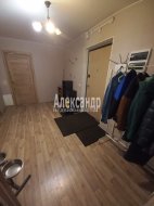2-комнатная квартира (62м2) на продажу по адресу Бугры пос., Тихая ул., 1— фото 8 из 25