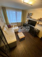 1-комнатная квартира (31м2) на продажу по адресу Наличная ул., 36— фото 5 из 22