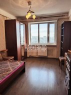 2-комнатная квартира (49м2) на продажу по адресу Энгельса пр., 145— фото 12 из 25