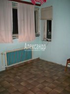 3-комнатная квартира (52м2) на продажу по адресу Кустодиева ул., 10— фото 6 из 18