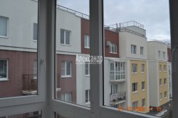 2-комнатная квартира (61м2) на продажу по адресу Юнтоловский просп., 49— фото 29 из 37