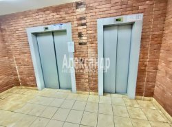 1-комнатная квартира (34м2) на продажу по адресу Мурино г., Оборонная ул., 37— фото 21 из 25