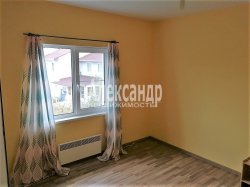4-комнатная квартира (131м2) на продажу по адресу Подпорожье г., Исакова ул., 2— фото 24 из 37