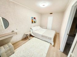 2-комнатная квартира (44м2) на продажу по адресу Новочеркасский просп., 32— фото 3 из 13