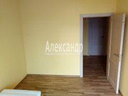 4-комнатная квартира (131м2) на продажу по адресу Подпорожье г., Исакова ул., 2— фото 26 из 37
