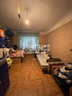 2 комнаты в 11-комнатной квартире (300м2) на продажу по адресу Офицерский пер., 3-5— фото 5 из 12