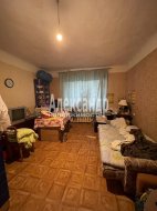 2 комнаты в 11-комнатной квартире (300м2) на продажу по адресу Офицерский пер., 3-5— фото 4 из 12