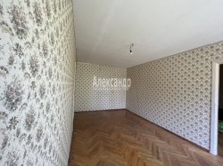 3-комнатная квартира (56м2) на продажу по адресу Стрельна г., Гоголя ул., 6— фото 10 из 30