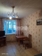 3-комнатная квартира (61м2) на продажу по адресу Кузнечное пос., Приозерское шос., 11— фото 8 из 24