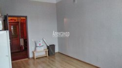 Комната в 4-комнатной квартире (102м2) на продажу по адресу 11-я линия В.О., 46— фото 21 из 23