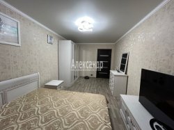 3-комнатная квартира (72м2) на продажу по адресу Приозерск г., Гоголя ул., 38— фото 16 из 38