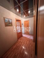 3-комнатная квартира (65м2) на продажу по адресу Маршала Жукова пр., 74— фото 6 из 18