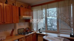 3-комнатная квартира (59м2) на продажу по адресу Сестрорецк г., Мосина ул., 3— фото 12 из 18