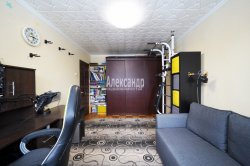 2-комнатная квартира (45м2) на продажу по адресу Суздальский просп., 105— фото 5 из 19