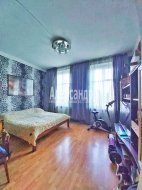 2 комнаты в 20-комнатной квартире (534м2) на продажу по адресу Сестрорецк г., Володарского ул., 4/2— фото 6 из 7