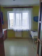 2-комнатная квартира (56м2) на продажу по адресу Моравский пер., 7— фото 3 из 23