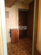 1-комнатная квартира (34м2) на продажу по адресу Белградская ул., 24— фото 7 из 13
