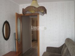 3-комнатная квартира (67м2) на продажу по адресу Варшавская ул., 124— фото 15 из 47