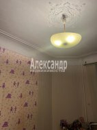 5-комнатная квартира (141м2) на продажу по адресу Суворовский просп., 38— фото 15 из 17