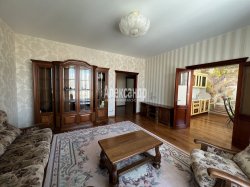2-комнатная квартира (70м2) на продажу по адресу Петергофское шос., 57— фото 6 из 18