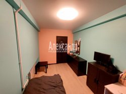 4-комнатная квартира (73м2) на продажу по адресу Подвойского ул., 42— фото 20 из 24