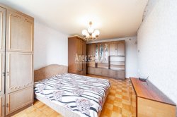 2-комнатная квартира (51м2) на продажу по адресу Красное Село г., Нарвская ул., 2— фото 19 из 28