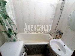 1-комнатная квартира (41м2) на продажу по адресу Маршала Захарова ул., 27— фото 15 из 18