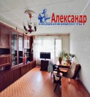 2-комнатная квартира (53м2) на продажу по адресу Каменногорск г., Бумажников ул., 20— фото 12 из 15